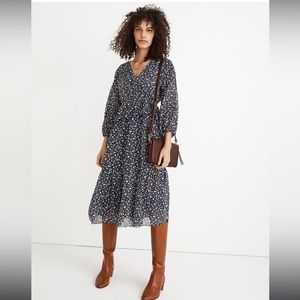 Madewell Tie-Waist Midi Dress in Harvest Vine